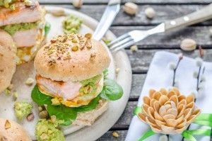 APG_Hamburguesa_Salmon_Pistacho_SarahsKrisenherd_2Bis