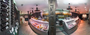 Los locales de las tiendas gourmet de Beher cuentan con una parte de exposición y venta y zona de degustación